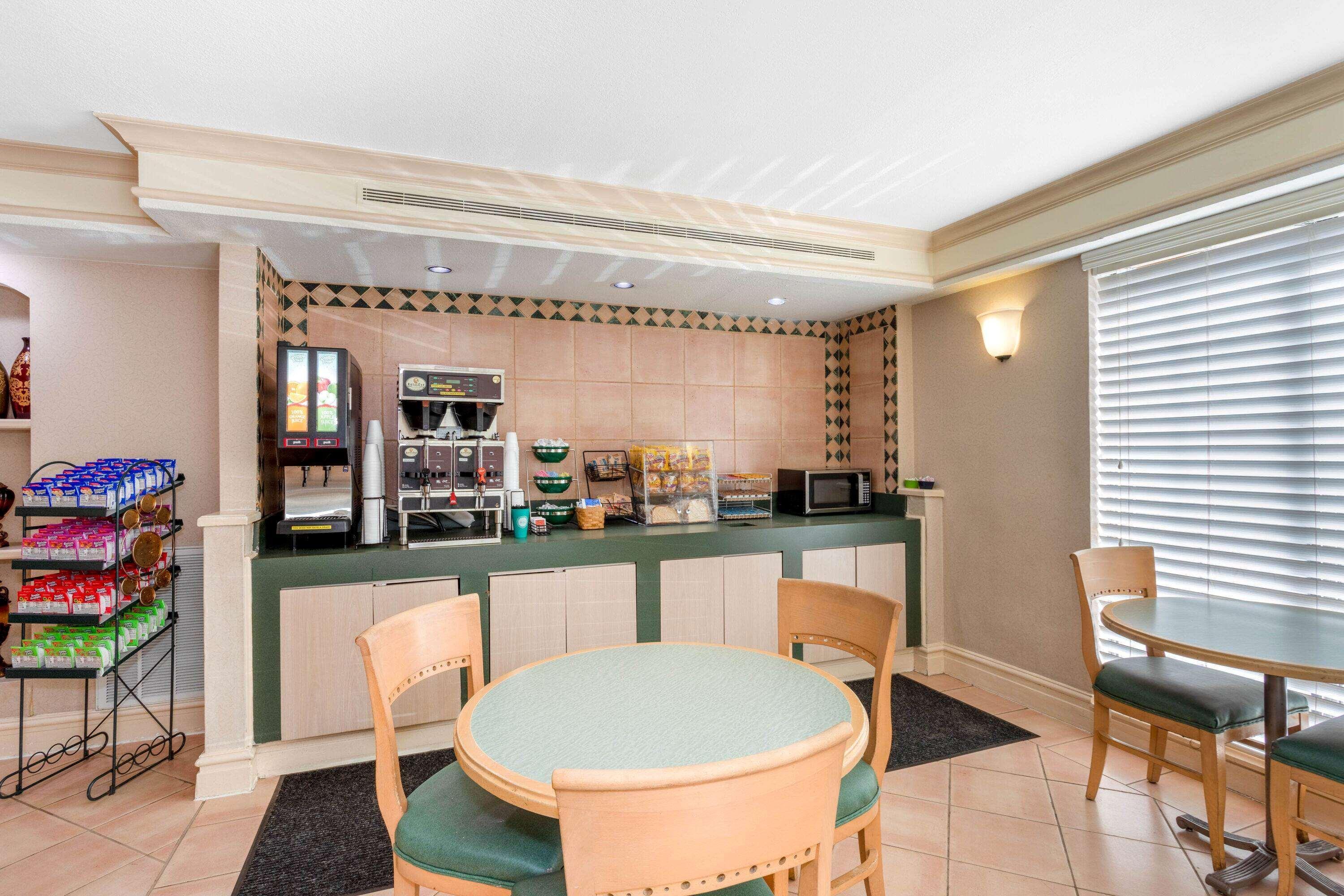 La Quinta Inn By Wyndham Tallahassee North Eksteriør billede